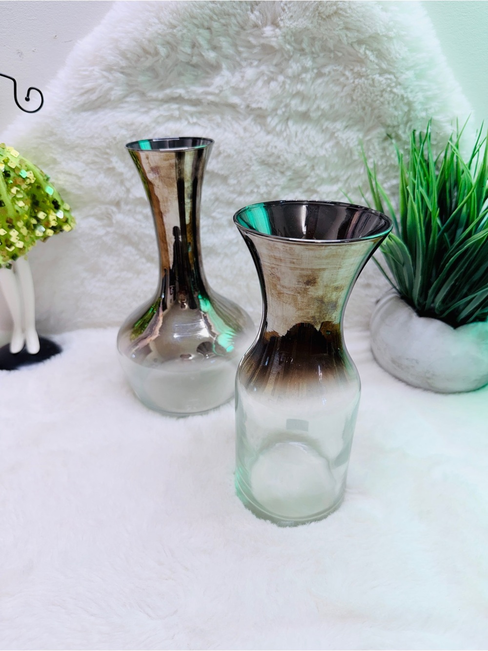 Smoky Brown Ombre Red & White Wine Decanters Mid Century Modern - 500 ml Each